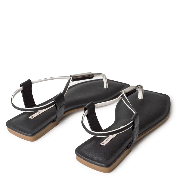 Rasteira-Napa-Tathi-Preto-Tira-Branco-Suspiro-1380-160_2