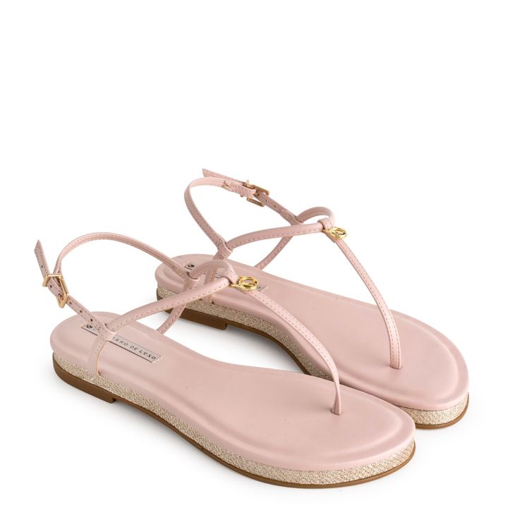 950.29_3-Rasteira-Sandalia-Nude-Baby-com-enfeite-Ouro-e-Malha-Cobre