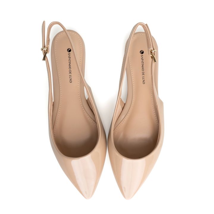 100070.02_1-Scarpin-Chanel-Slingback-Nude-Amendoa-com-fivela-Ouro
