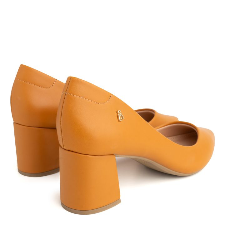10090.01_2-Scarpin-Napa-Mestico-Nude-Almond-Salto-Bloco