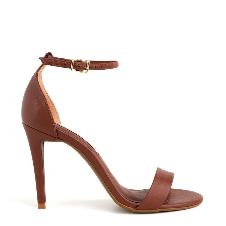10.01_13-Sandalia-Choco-Salto-Fino-Fivela