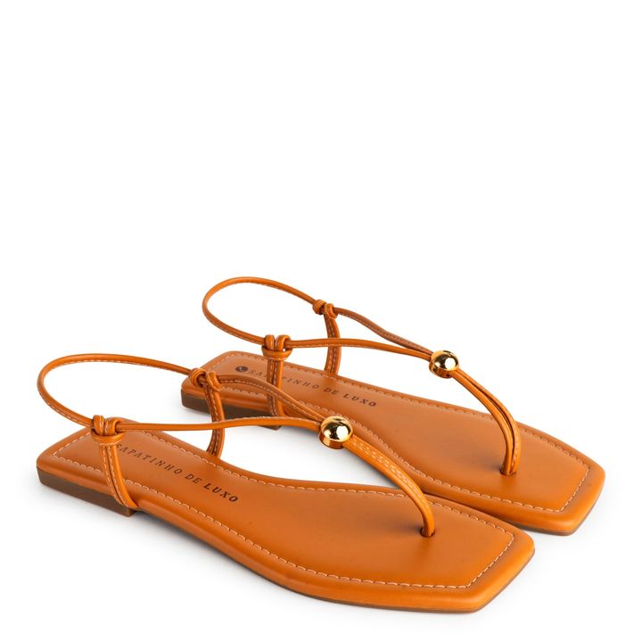 1380.226_6-Rasteira-Sandalia-Nude-Almond-com-Enfeite-Ouro