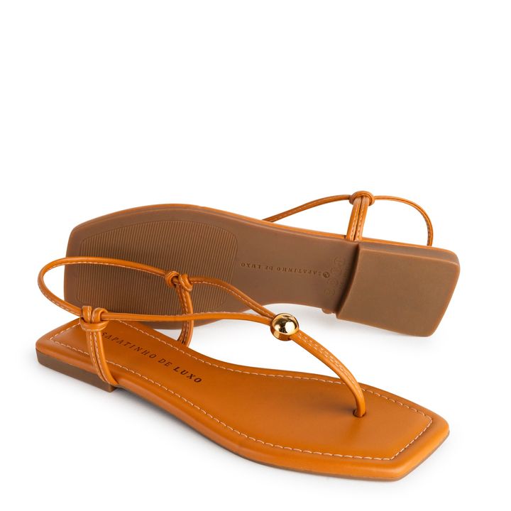 1380.226_6-Rasteira-Sandalia-Nude-Almond-com-Enfeite-Ouro