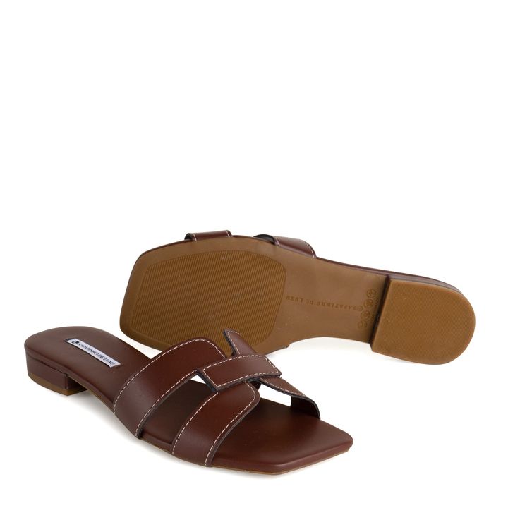 Rasteira-Sandalia-Napa-Umber-10080-21_1