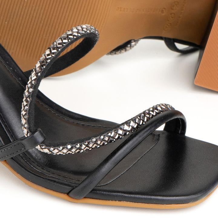 53860-4-sandalia-preta-enfeite-brilho-salto-alto