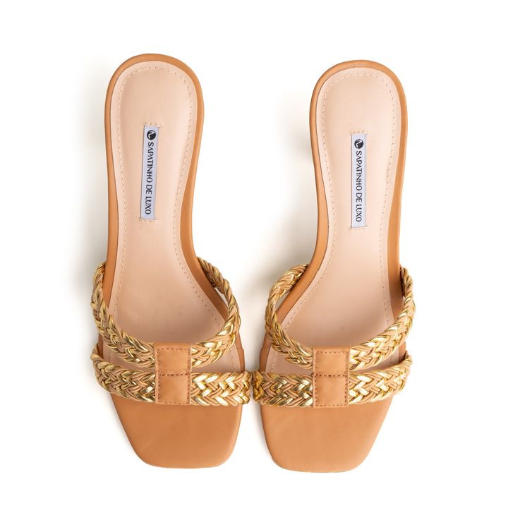 53992-4-tamanco-nude-mel-ouro-tira-brilho-salto-medio