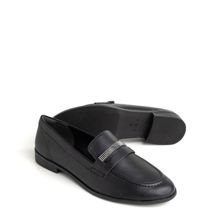 54402-1-loafer-feminino-preto-com-brilho-bico-redondo