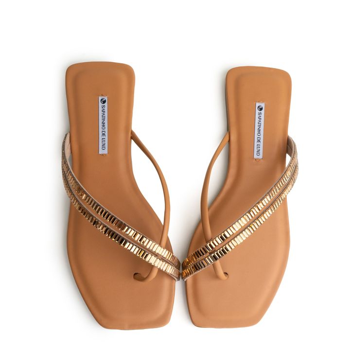 55868-4-rasteira-nude-mel-dedo-enfeite-ouro