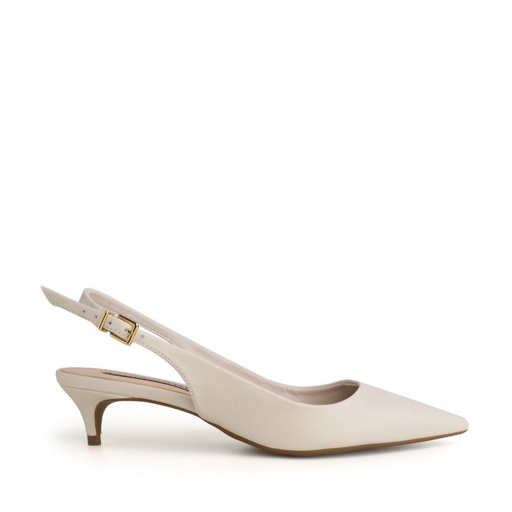 57135-2-scarpin-slingback-off-white-salto-baixo-fivela-ajust