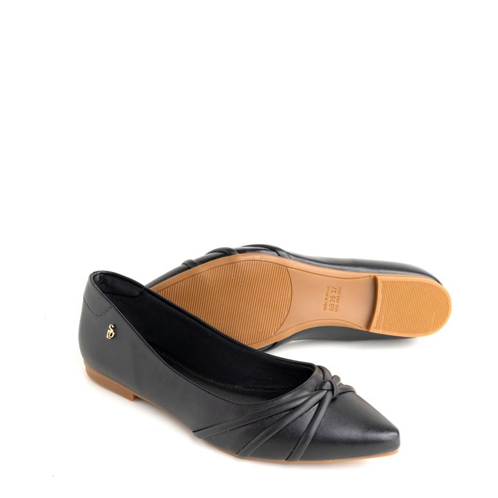 56376-1-sapatilha-preto-detalhe-tope