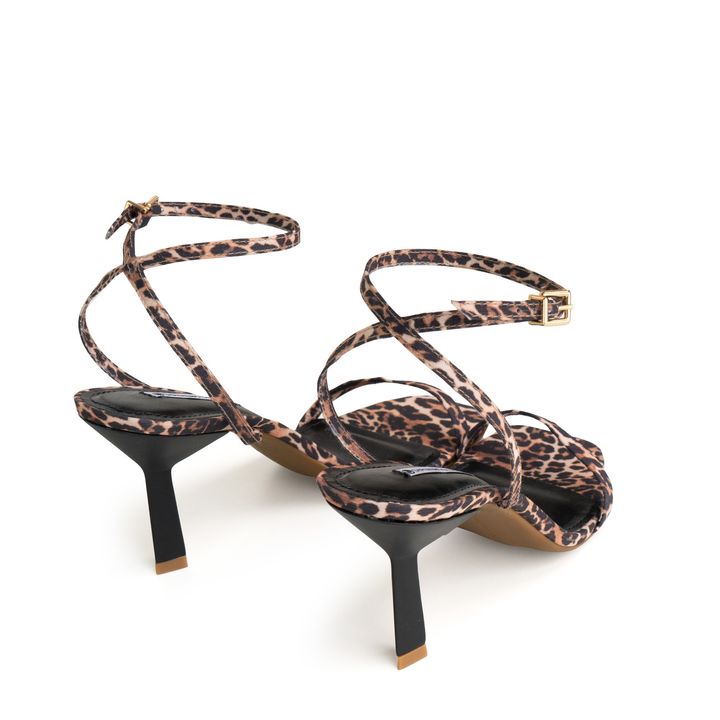 57610-3-sandalia-tecido-onca-preto-salto-medio