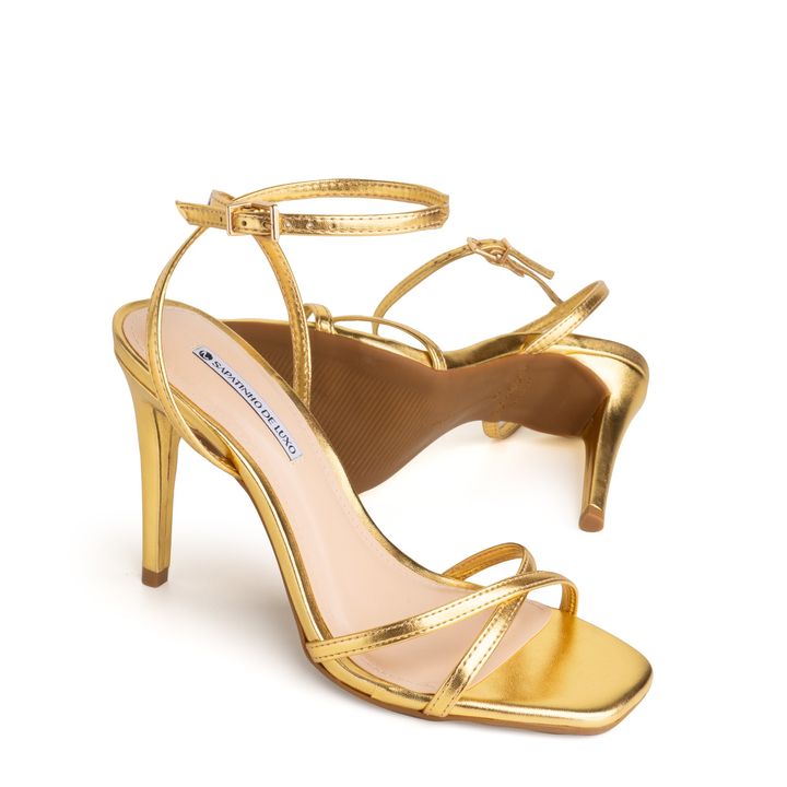 56930-1-sandalia-metalizado-ouro-salto-fino-alto