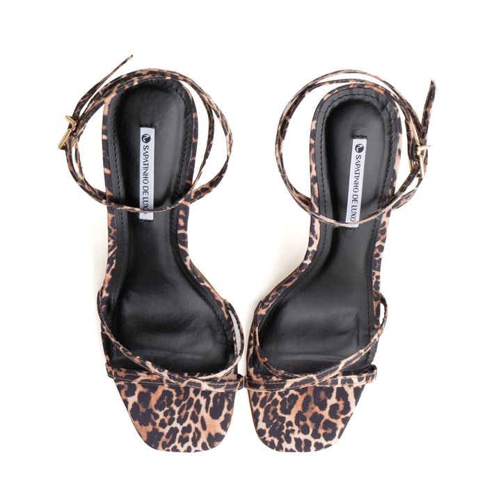 56934-4-rasteira-sandalia-onca-preto-salto-fino-alto