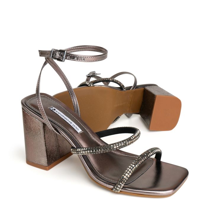 57617-1-sandalia-metalizado-pewter-salto-bloco-alto-enfeite-