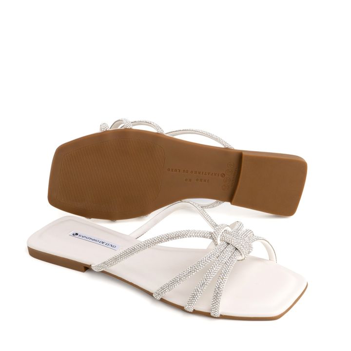 MALAQUITA_3-Rasteira-Off-White-Tira-Brilho-Trancada-Aranha