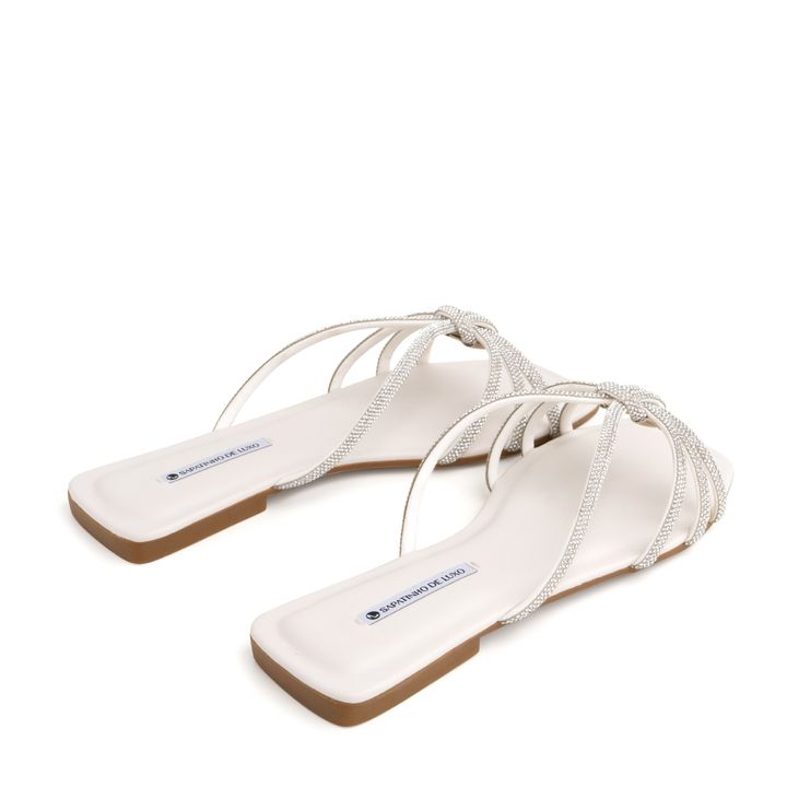 MALAQUITA_3-Rasteira-Off-White-Tira-Brilho-Trancada-Aranha