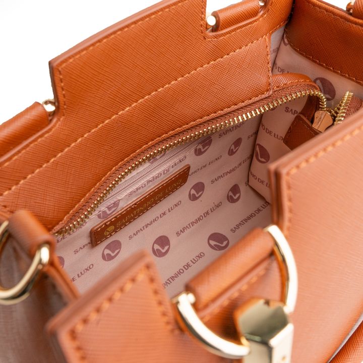VERCELLI_2-Bolsa-Shoulder-Bag-Dulce-com-Alca-de-Mao-e-Metais-Ouro-3.jpg