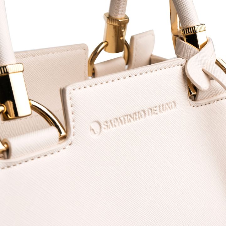 VERCELLI_4-Bolsa-Shoulder-Bag-Off-White-com-Alca-de-Mao-e-Metais-Ouro-3.jpg
