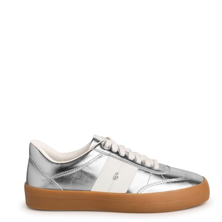 10800.02_2-Tenis-Metalizado-Prata-com-Tira-Lateral-Branco-2.jpg