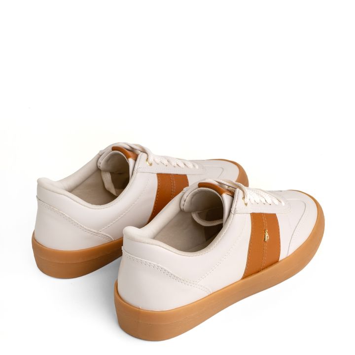 10800.02_3-Tenis-Off-White-com-Tira-Lateral-Carvalho-3.jpg