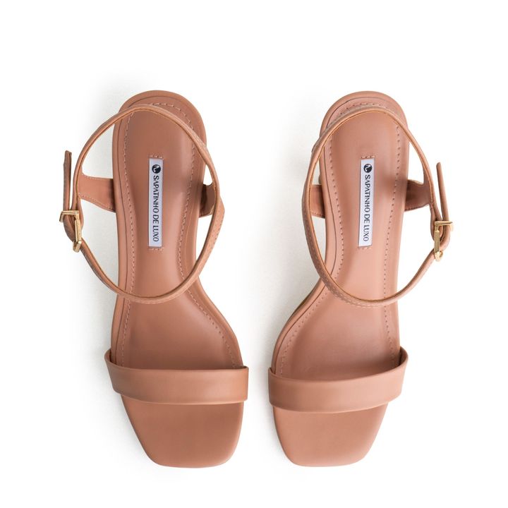 1490.50_5-Sandalia-Nude-Mocha-Salto-Taca-e-Fivela-Ouro-4.jpg