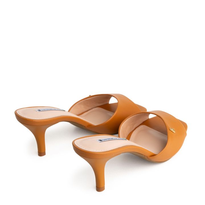 9560.01_2-Tamanco-Nude-Almond-Salto-Alto-Baixo-Logo-Sdl-3.jpg