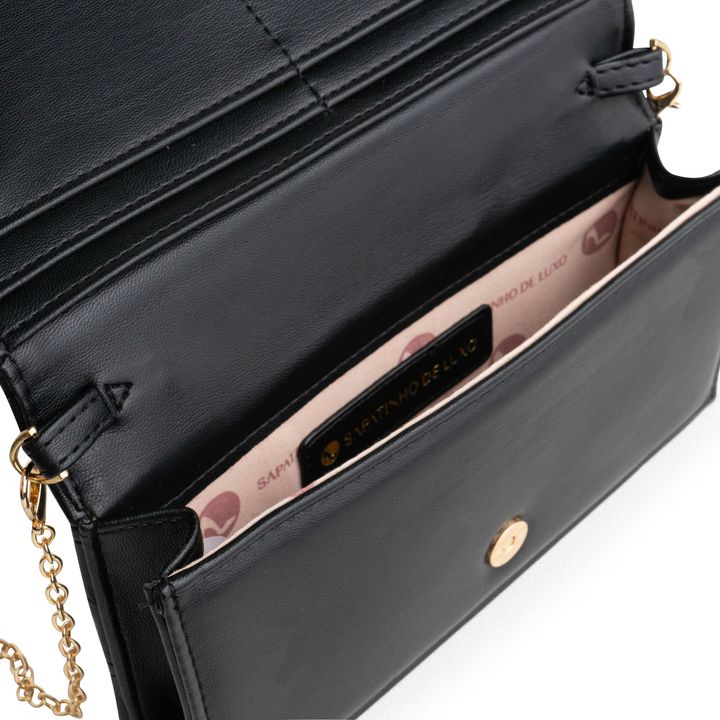 ACILIA_1-Bolsa-Clutch-Preto-com-Alca-Corrente-Transversal-e-Metais-Dourados-4.jpg