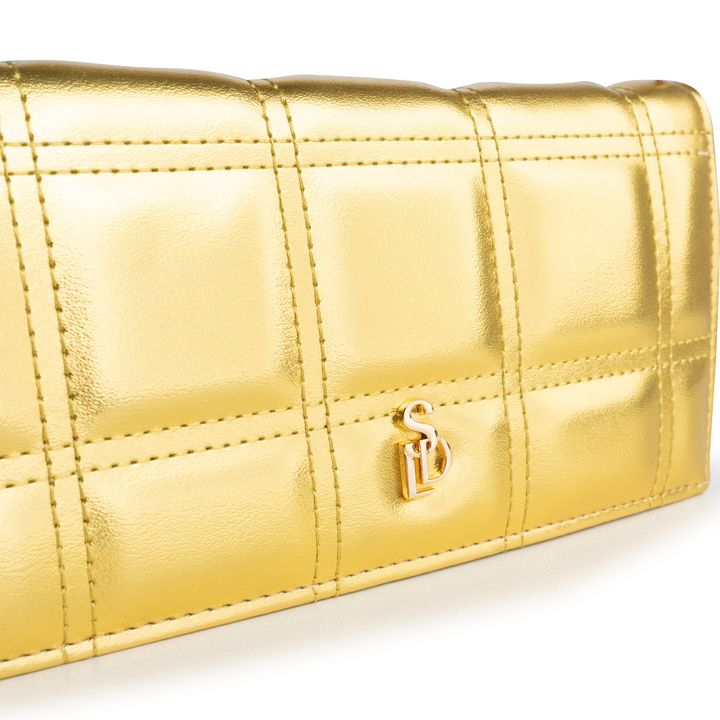 ACILIA_3-Bolsa-Clutch-Ouro-com-Alca-Corrente-Transversal-e-Metais-Dourados-3.jpg