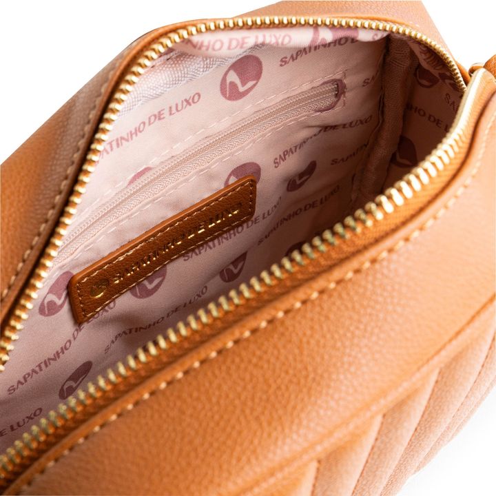 ARICCIA_2-Bolsa-Tiracolo-Nude-Mel-com-Alca-de-Ombro-e-Metais-Dourados-4.jpg