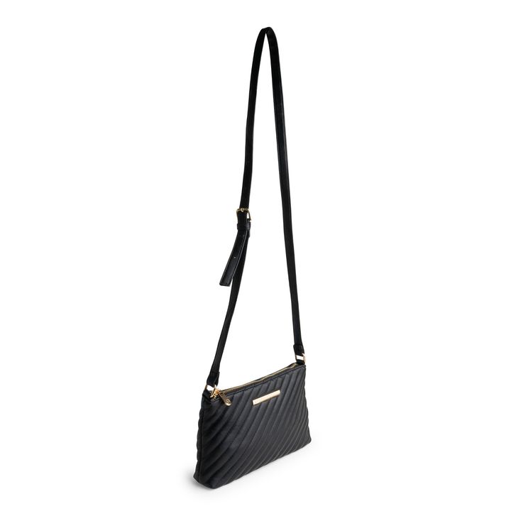 ERBA_1-Bolsa-Tiracolo-Preto-Alca-Ombro-e-Metais-Dourados-1.jpg