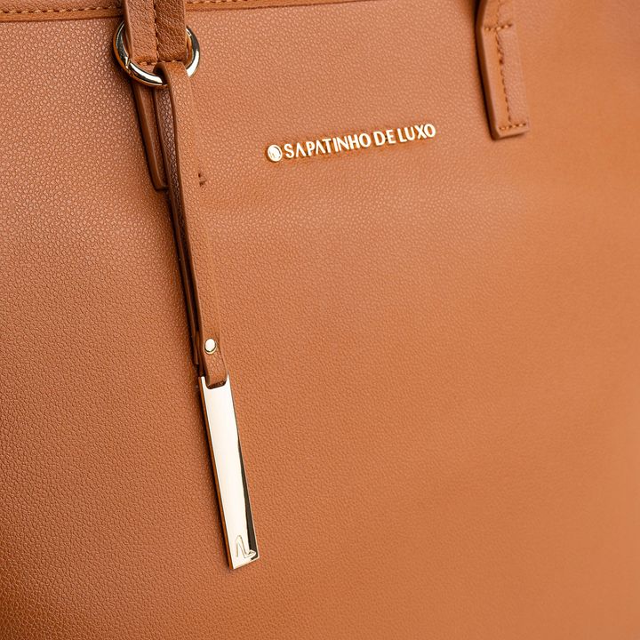 FABRIZIA_2-Bolsa-Shopping-Bag-Nude-Mel-com-Alca-de-Ombro-e-Metais-Dourados-3.jpg
