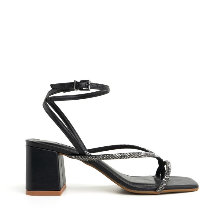 9540.21_1-Sandalia-Preto-Salto-Bloco-Tiras-Brilho-e-Fivela-Ouro-2.jpg