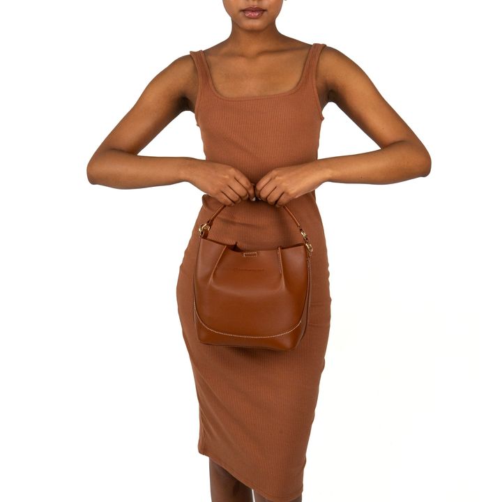 GARDA_2-Bolsa-Shoulder-Bag-Dulce-com-Alca-de-Mao-e-Alca-Transversal-Metais-Dourados-6.jpg