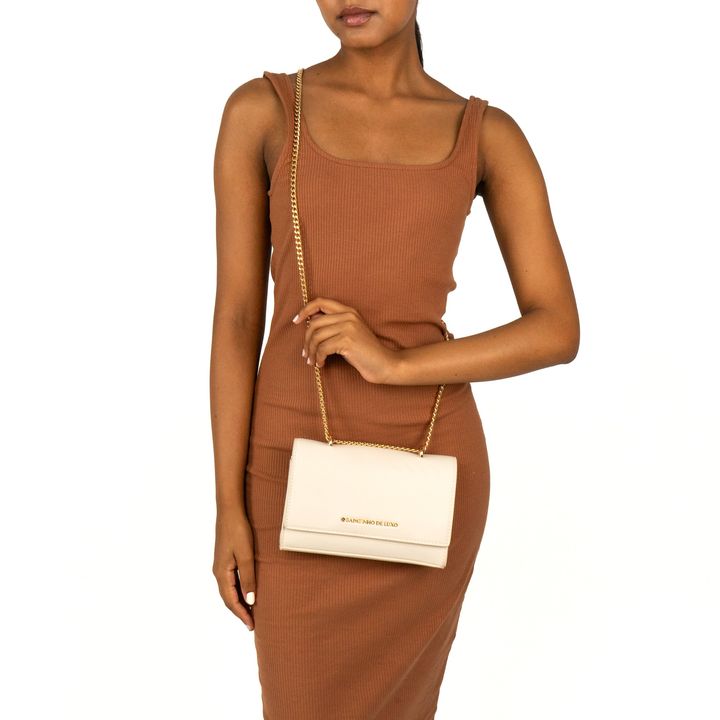 IMPERIA_3-Bolsa-Tiracolo-Nude-Creme-com-Alca-Corrente-de-Ombro-e-Metais-Dourados-5.jpg