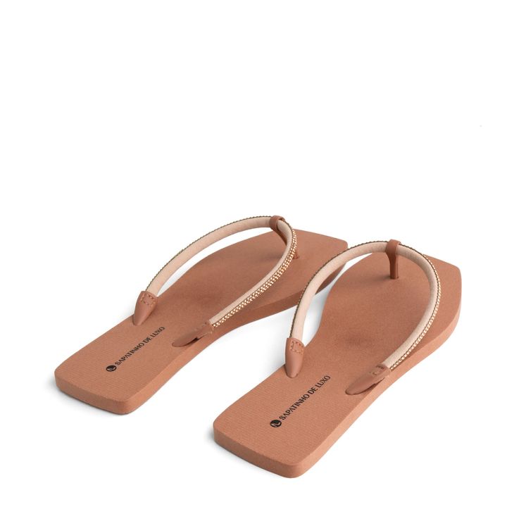 3020.42_7-Rasteira-Pop-Nude-Mocha-com-Enfeite-Pedras-Cristal-3.jpg