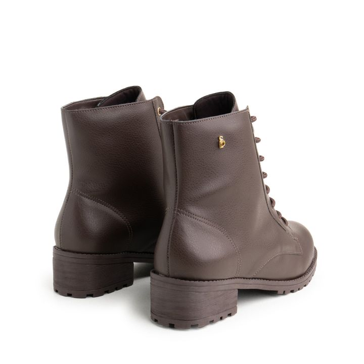 4010.03_2-Bota-Coturno-Terra-Liso-Sola-Tratorada-2.jpg