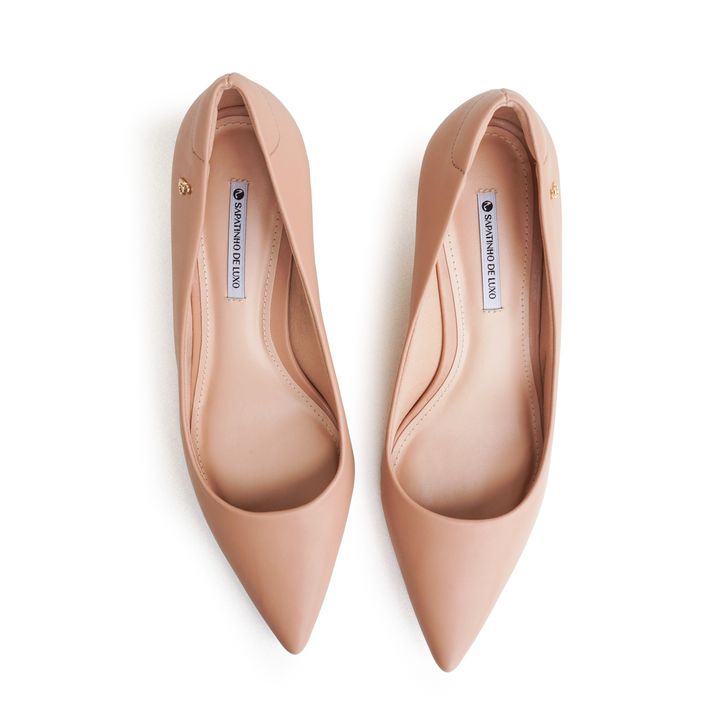 9300.01_3-Scarpin-Nude-Antique-Bico-Fino-e-Salto-Baixo-Reto-4.jpg