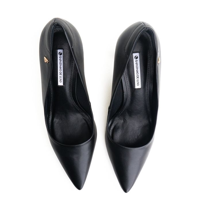 9500.01_1-Scarpin-Preto-Bico-Fino-e-Salto-Alto-Reto-4.jpg