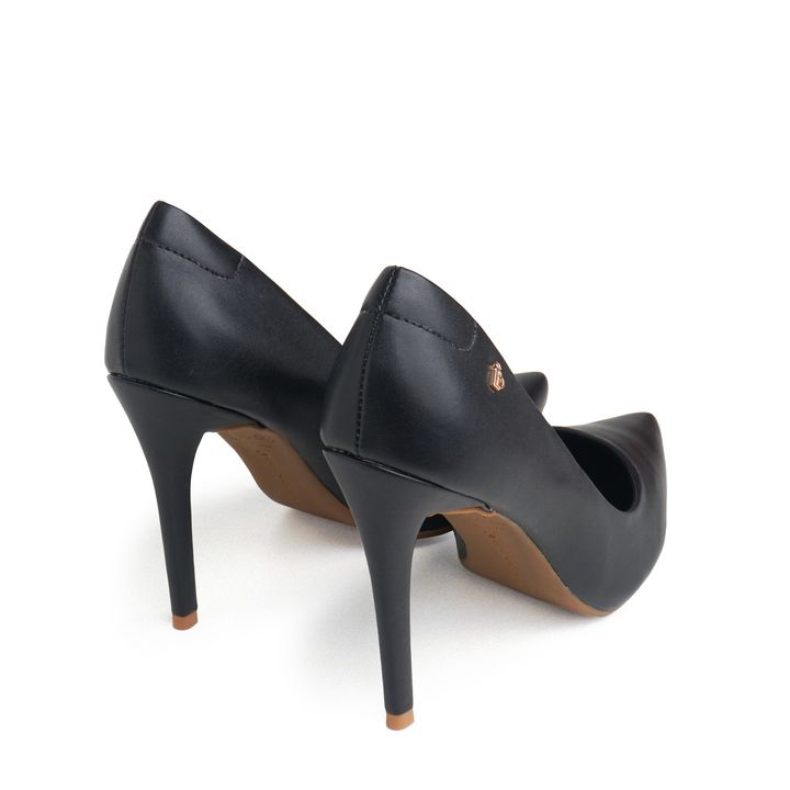 MEEKER_1-Scarpin-Preto-Classico-Bico-Fino-e-Salto-Alto-3.jpg