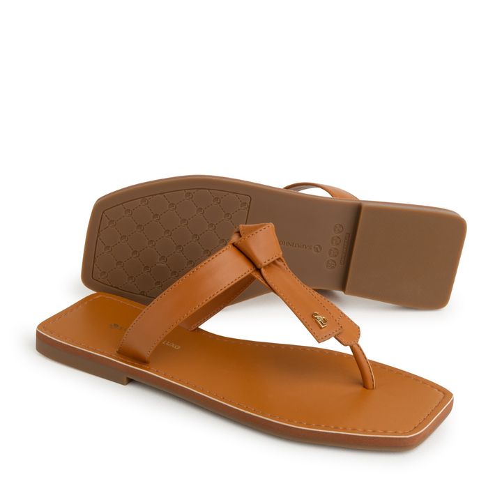 860.17_2-Rasteira-Nude-Almond-Tira-Dedo-No-Logo-SDL-1.jpg
