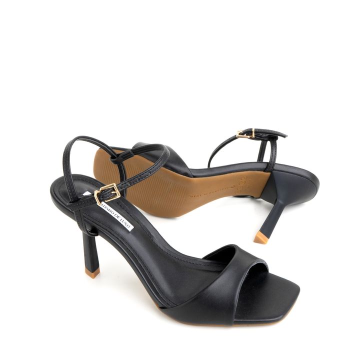 9570.04_1-Sandalia-Preto-Salto-Alto-Fino-Triangular-e-Fivela-Ouro-1.jpg