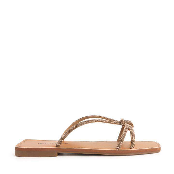 860.27_2-Rasteira-Nude-Almond-com-Tira-de-Strass-No-Central-2.jpg