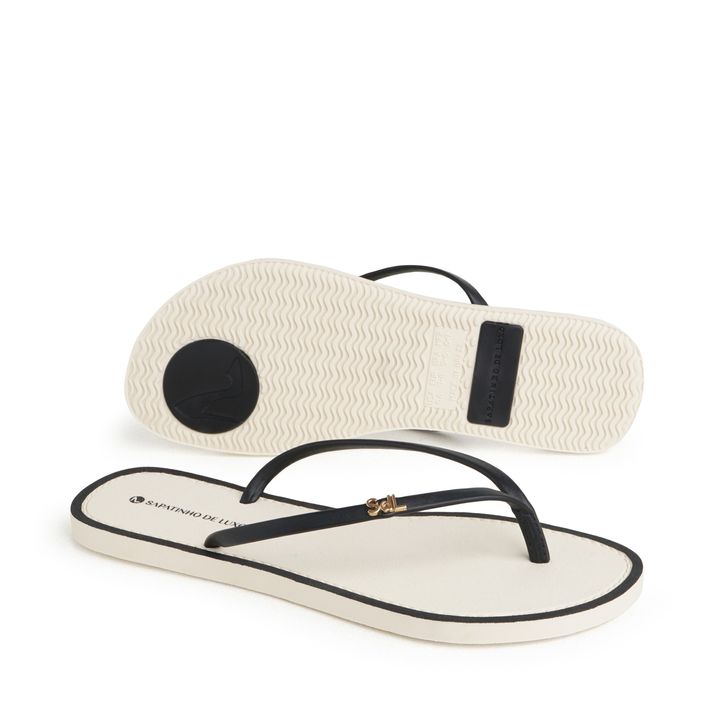 POPSKY_1-Rasteira-POP-Off-White-com-Tiras-Finas-Preto-Bico-Redondo-1.jpg