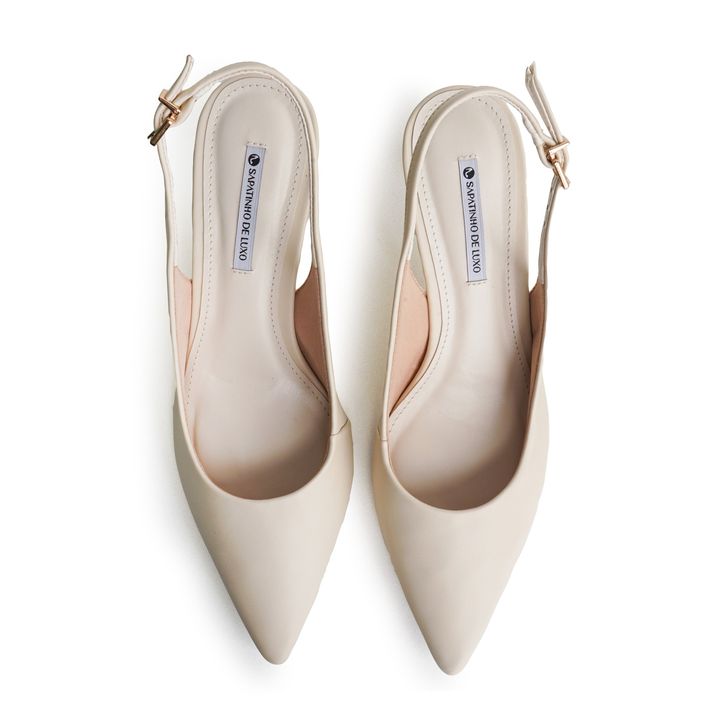 9300.02_3-Scarpin-Nude-Manteiga-Slingback-Tira-Ajustavel-e-Salto-Baixo-4.jpg
