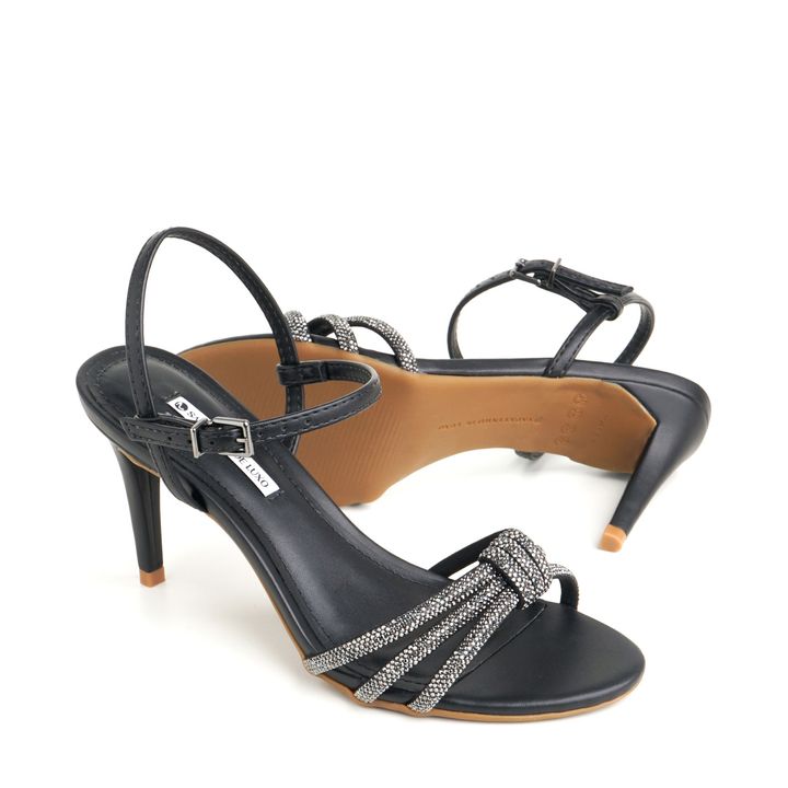 HORTENCIA_1-Sandalia-Preto-com-Tiras-de-Strass-Tripla-e-Salto-Fino-1.jpg