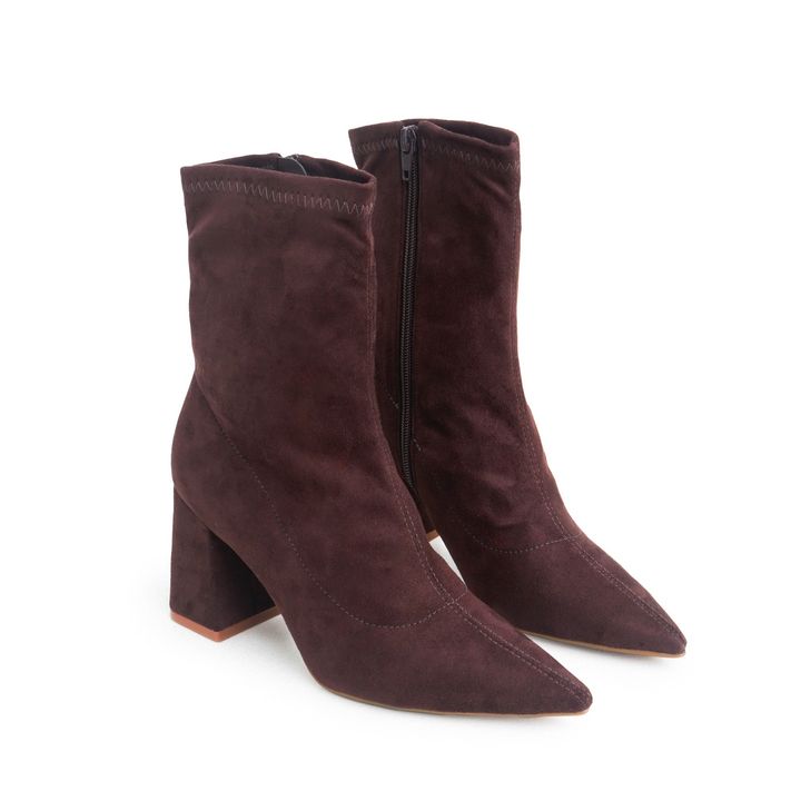 7280.01_3-Bota-Suede-Stretch-Nude-Amendoa-Cano-Medio-Lisa-Salto-Bloco-0.jpg
