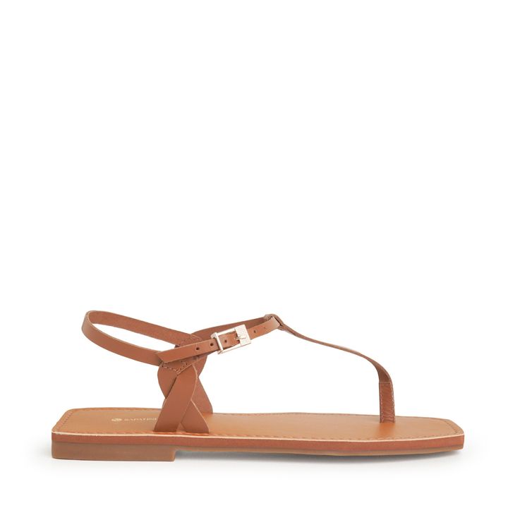 860.21_1-Rasteira-Sandalia--Nude-Almond-Tiras-Delicadas-e-Fivela-Ouro-2.jpg