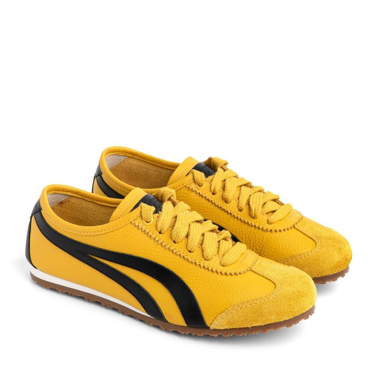 KANSAI_3-Tenis-Amarelo-Sola-Baixa-Tiras-laterais-Preto-0.jpg