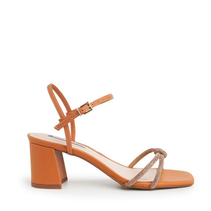 3060.57_5-Sandalia-Nude-Almond-Salto-Bloco-Enfeite-Tira-Strass-No-2