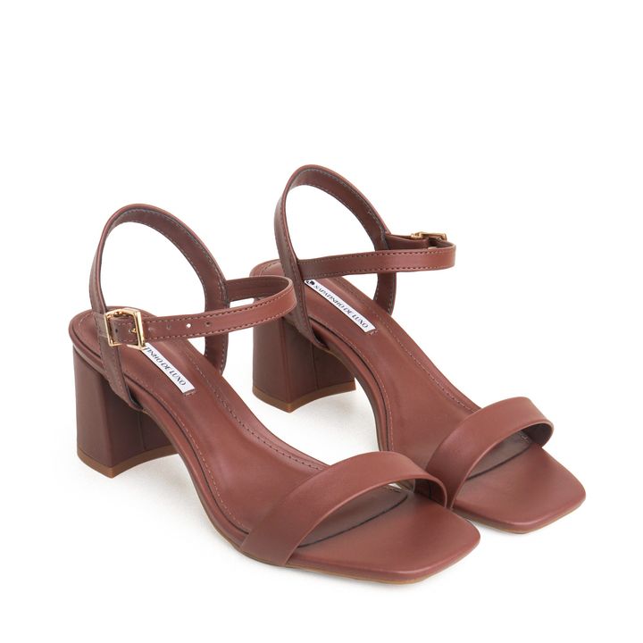 3060.70_1-Sandalia-Umber-Marrom-Salto-Bloco-e-Tira-com-Fivela-Ajustavel-0
